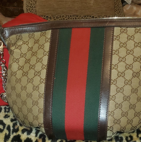 Authentic Gucci crossbody - Picture 8 of 8